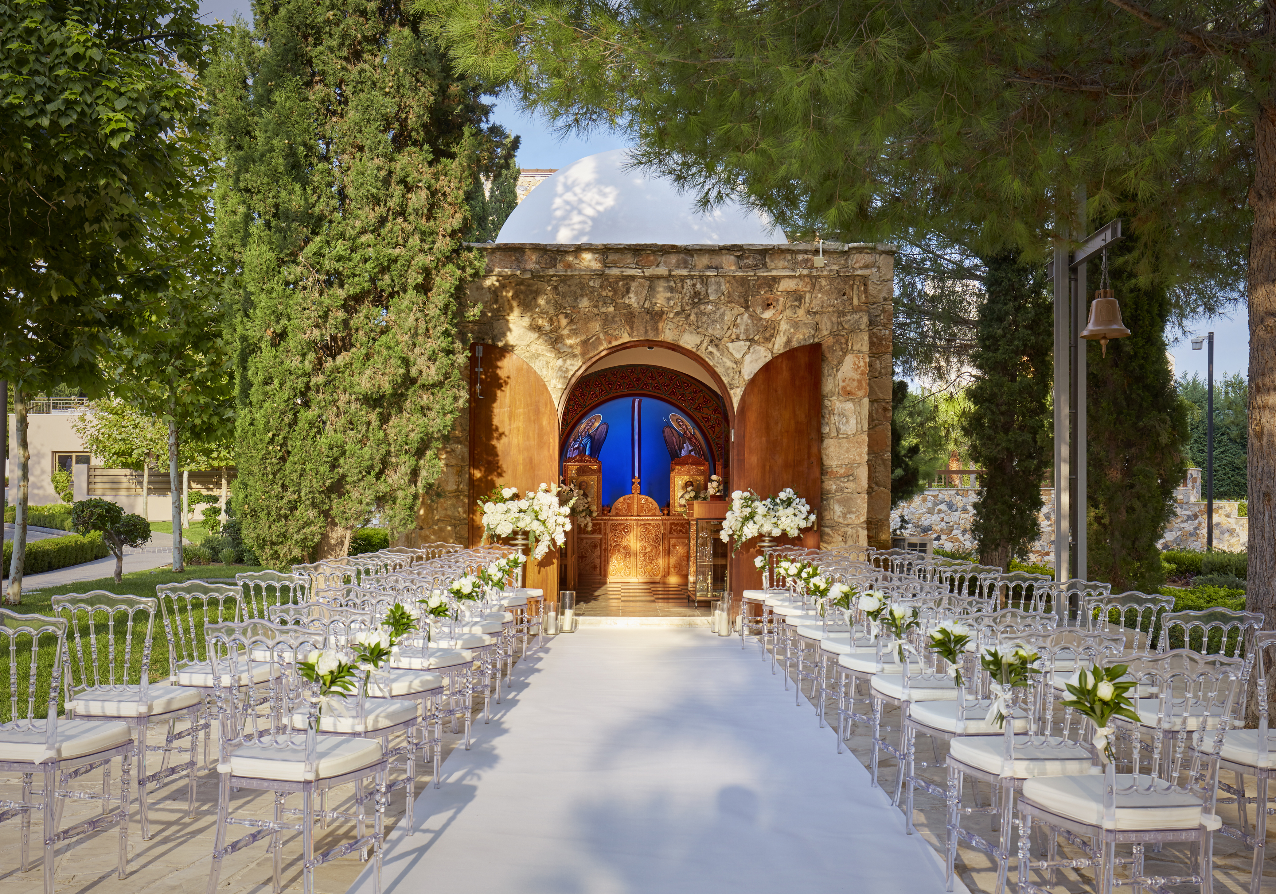 Book your wedding day in Parklane, a Luxury Collection Resort & Spa